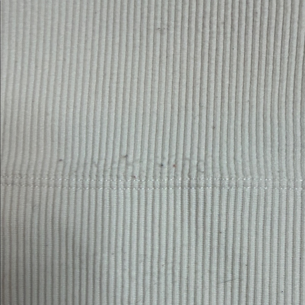 Gilly Hicks Cream Ribbed Racerback Tank size XS - Picture 4 of 6